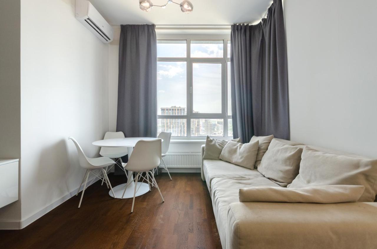 Petrovdom 408-467-471-277-377 In Central Park Cozy Apartments Kiev Exterior foto