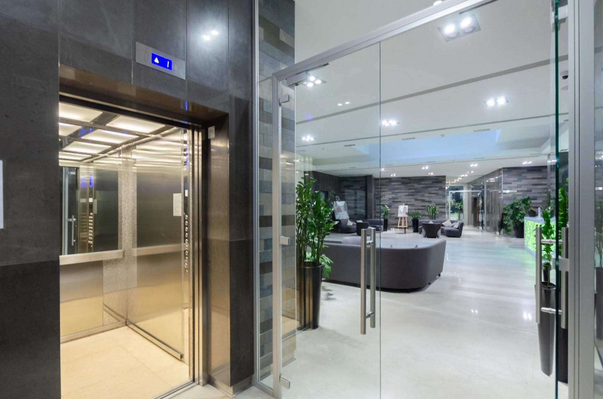 Petrovdom 408-467-471-277-377 In Central Park Cozy Apartments Kiev Exterior foto